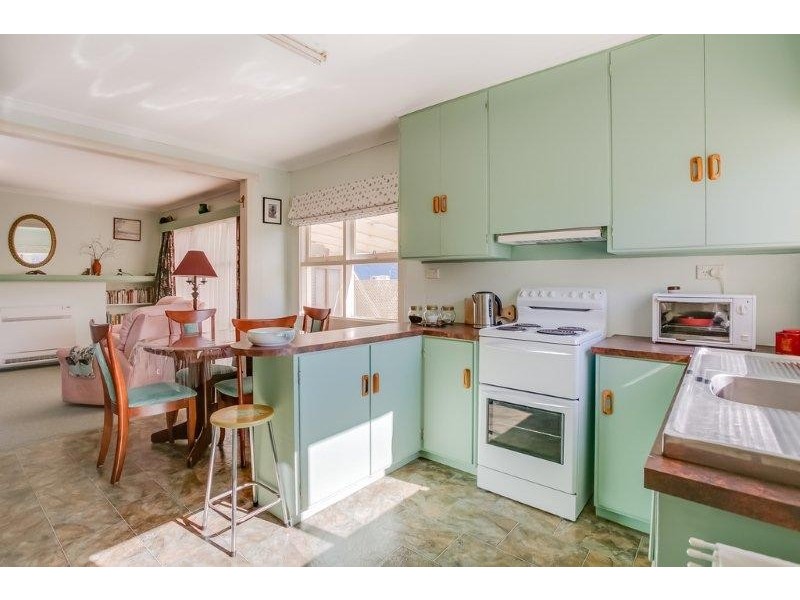 33 Tasman Highway, Waverley TAS 7250