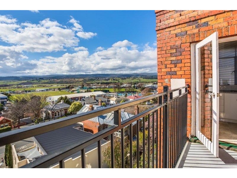 5/1 Bifrons Crt, Launceston TAS 7250