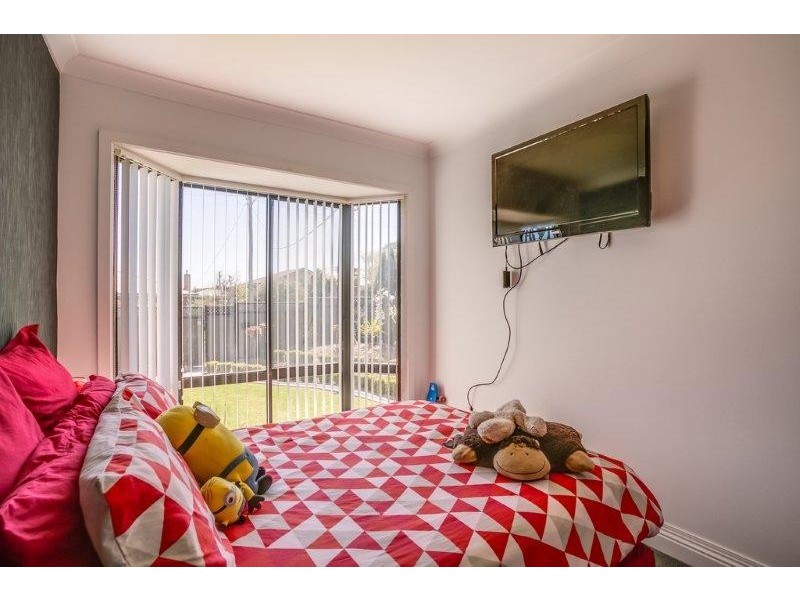14 Helenwood Grove, Newnham TAS 7248