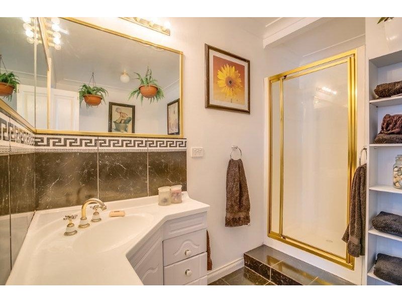 14 Helenwood Grove, Newnham TAS 7248