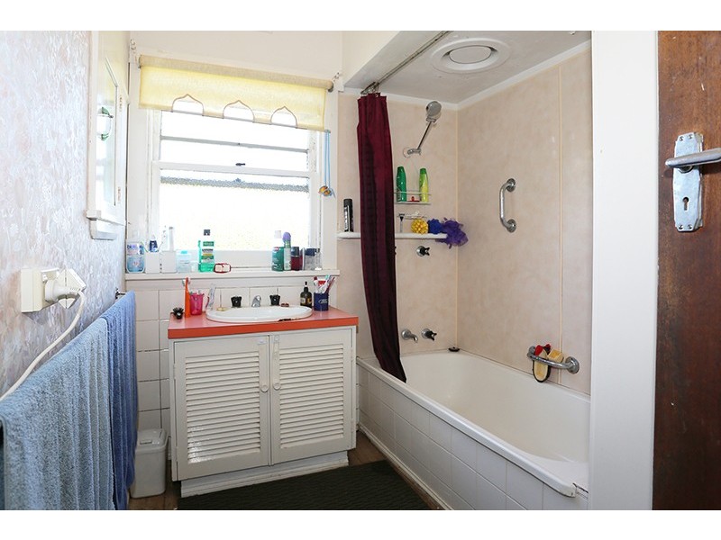 16 Powena Street, South Launceston TAS 7249