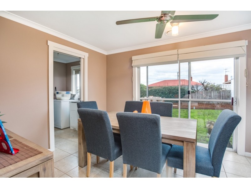 6 Ronneby Road, Newnham TAS 7248