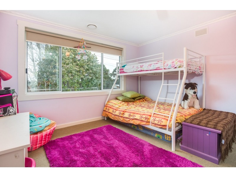 6 Ronneby Road, Newnham TAS 7248