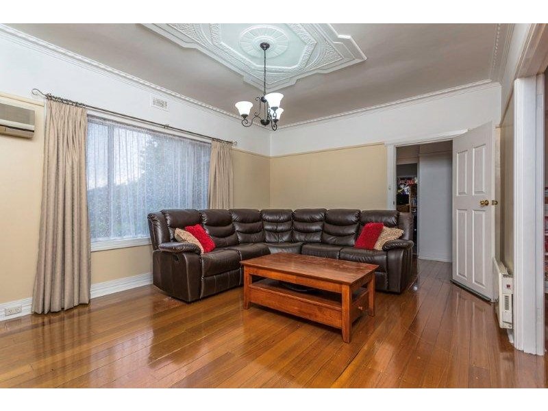 32 Veulalee Avenue, Trevallyn TAS 7250