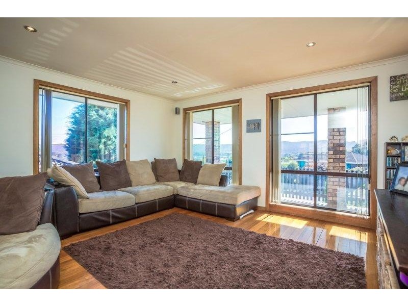 3 Pheasant Place, Legana TAS 7277