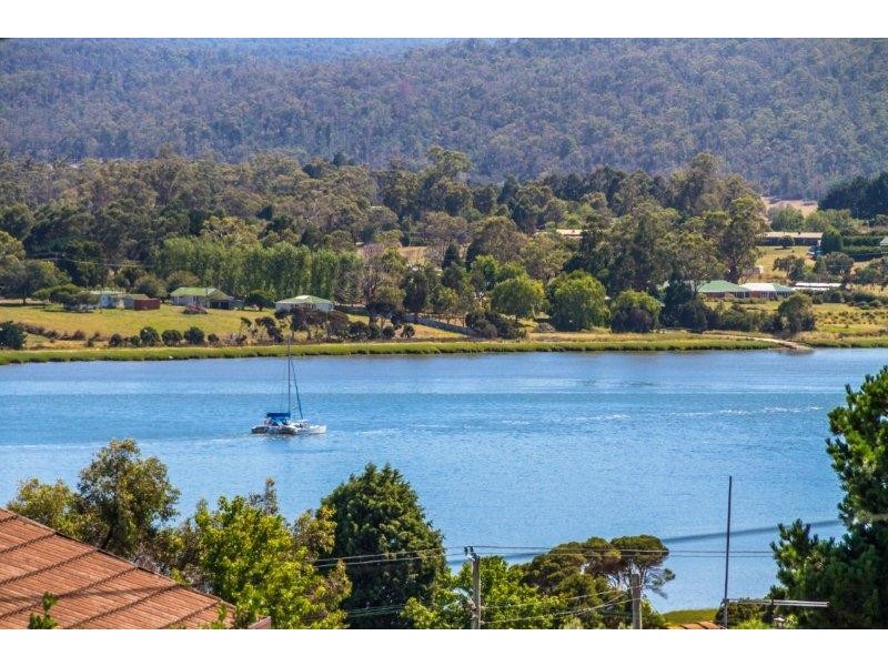 3 Pheasant Place, Legana TAS 7277
