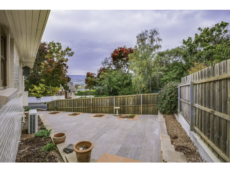 17 Clarence St, East Launceston TAS 7250