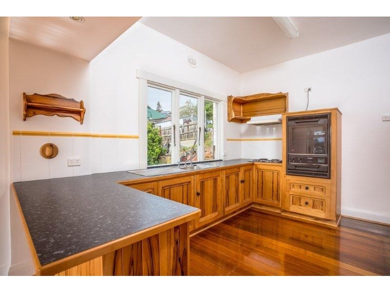 2A North Bank Rd, Trevallyn TAS 7250