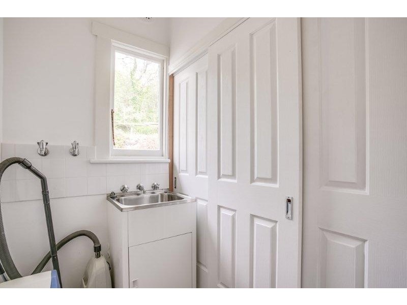 2A North Bank Rd, Trevallyn TAS 7250