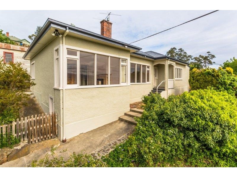 2A North Bank Rd, Trevallyn TAS 7250