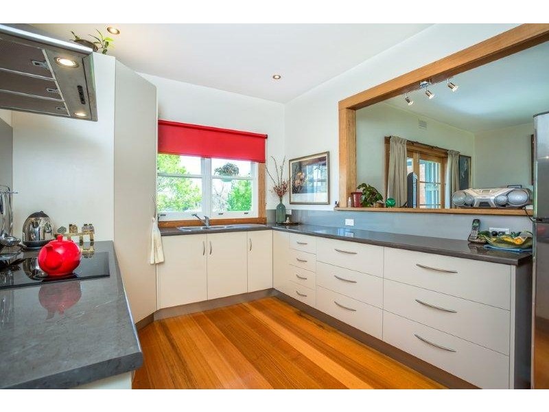 48 Clare St, Mowbray TAS 7248