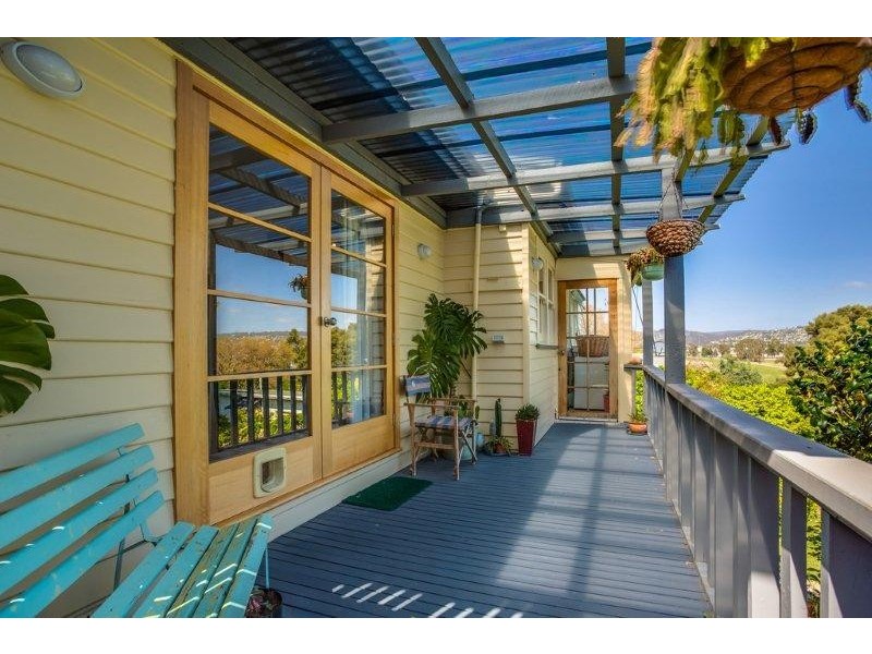 48 Clare St, Mowbray TAS 7248
