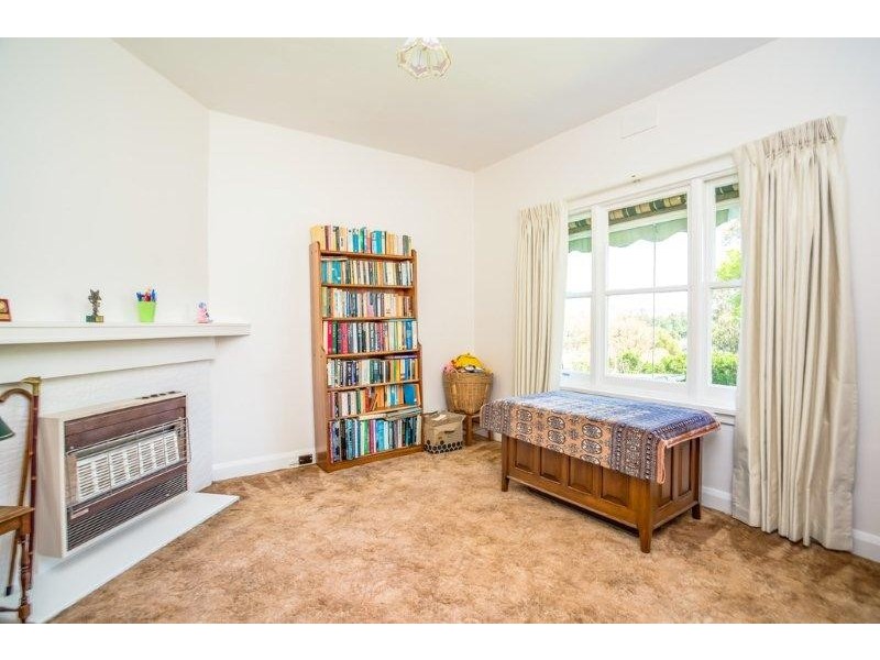 48 Clare St, Mowbray TAS 7248
