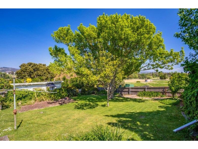 48 Clare St, Mowbray TAS 7248