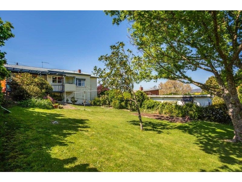 48 Clare St, Mowbray TAS 7248