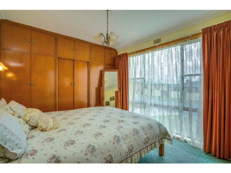 27 Parua Road, Newnham TAS 7248