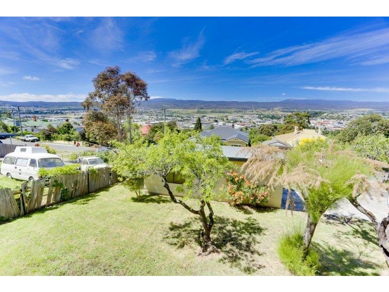 25 Delamere Crescent, Trevallyn TAS 7250