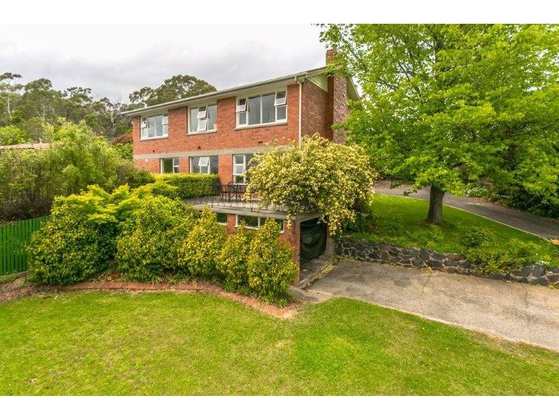 22 Benjamin St, Trevallyn TAS 7250