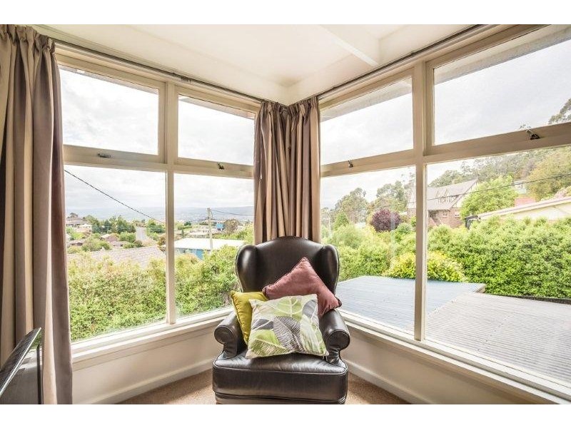22 Benjamin St, Trevallyn TAS 7250