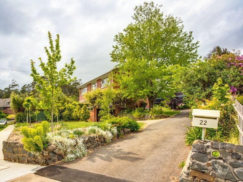 22 Benjamin St, Trevallyn TAS 7250