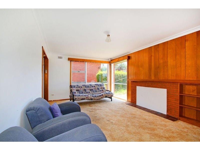 11 Egan St, Newnham TAS 7248