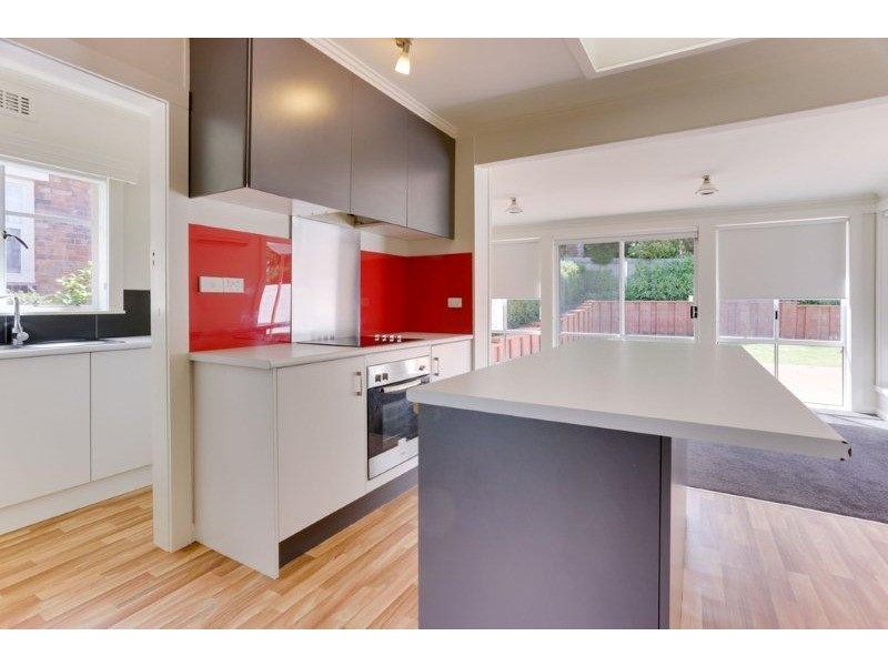 27 Robin Street, Newstead TAS 7250