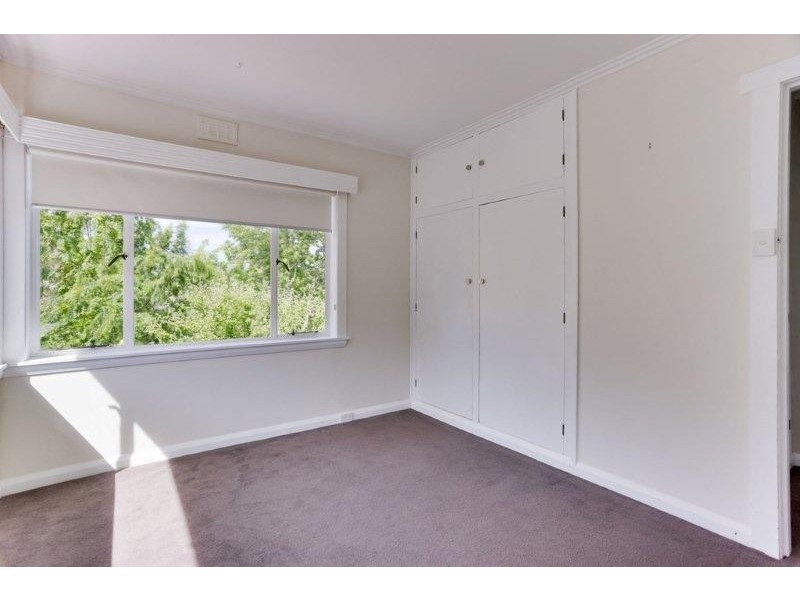 27 Robin Street, Newstead TAS 7250