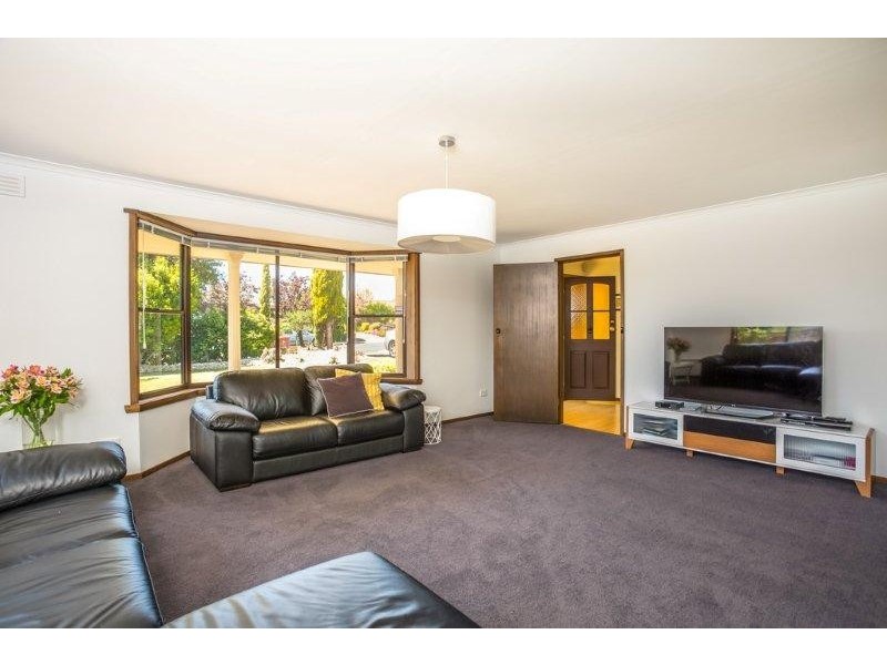 40 Rossmoyne St, Norwood TAS 7250