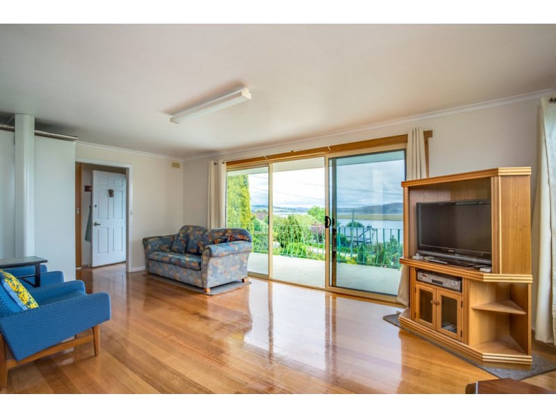 53 Beach Rd, Legana TAS 7277