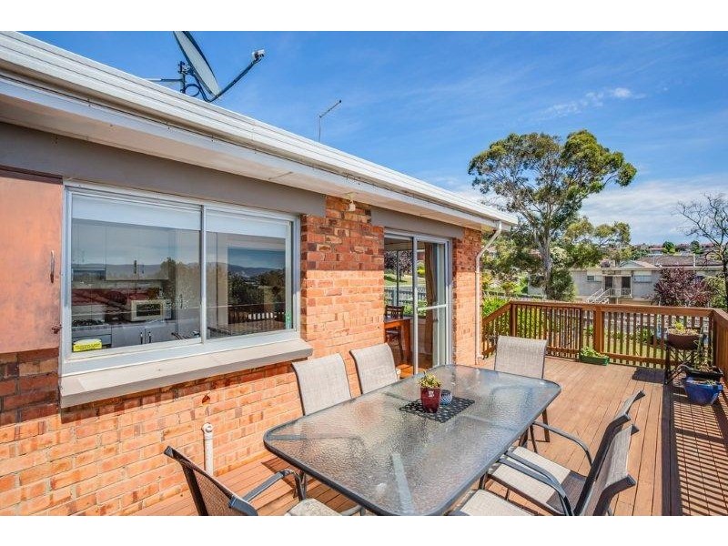 51 Ernest Street, Kings Meadows TAS 7249