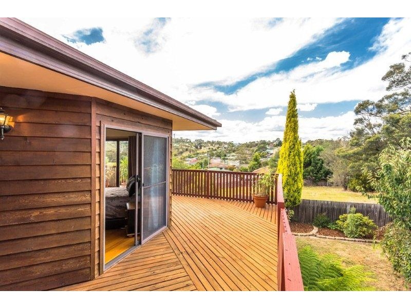 7 Erika Court, Summerhill TAS 7250