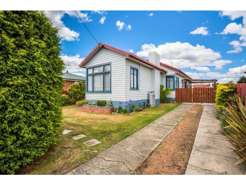 7 Clare St, Mowbray TAS 7248