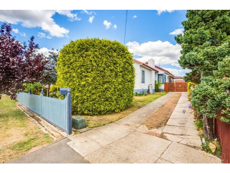 7 Clare St, Mowbray TAS 7248