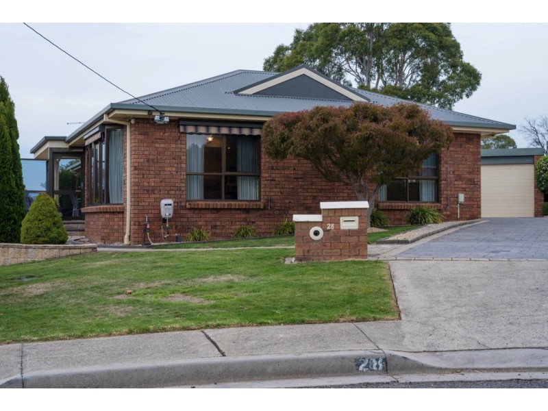 28 Far View Ave, Riverside TAS 7250