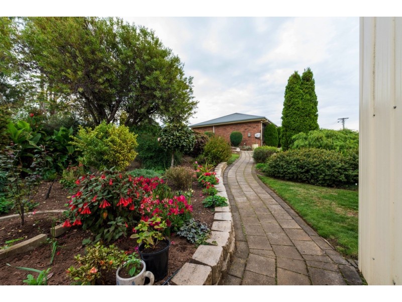 28 Far View Ave, Riverside TAS 7250