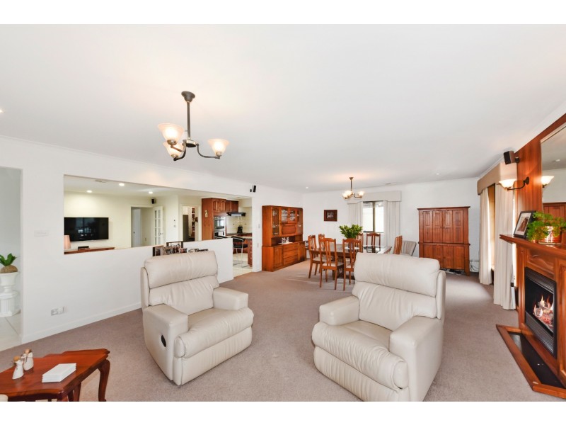 28 Far View Ave, Riverside TAS 7250