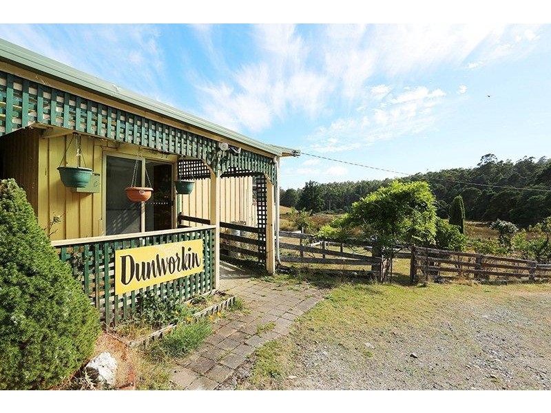 220 Burns Road, Wyena TAS 7254