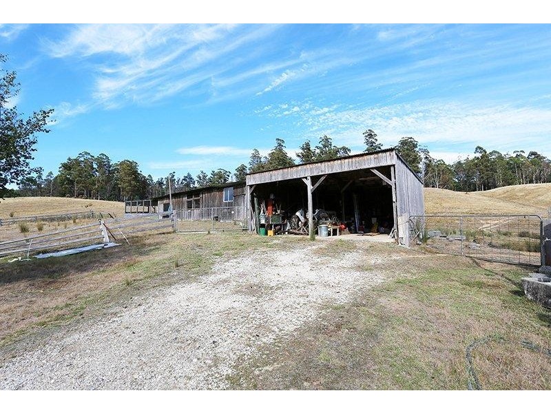220 Burns Road, Wyena TAS 7254