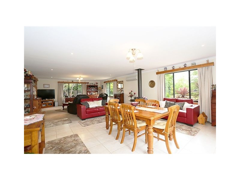 2a Church St, Cressy TAS 7302