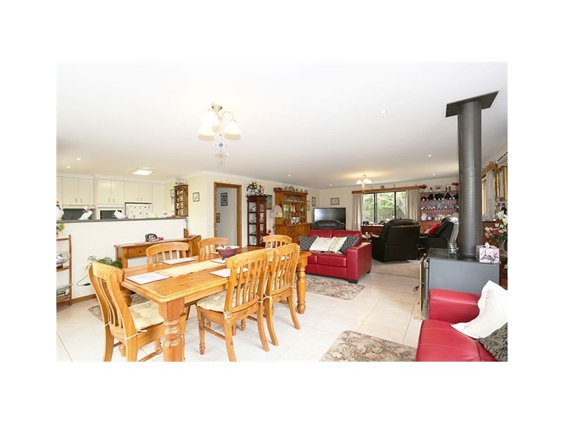 2a Church St, Cressy TAS 7302