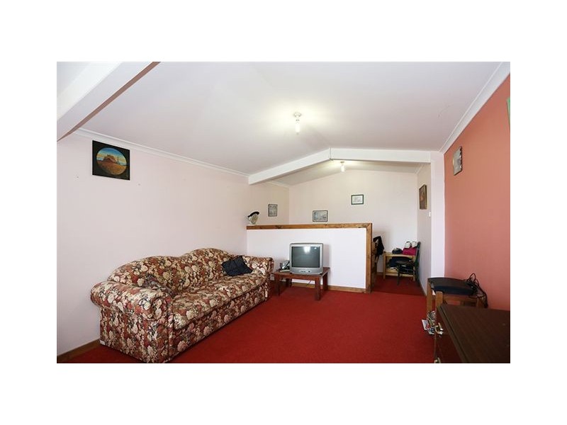 2b Church St, Cressy TAS 7302