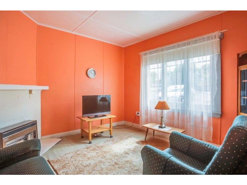 40 Station Road, St Leonards TAS 7250