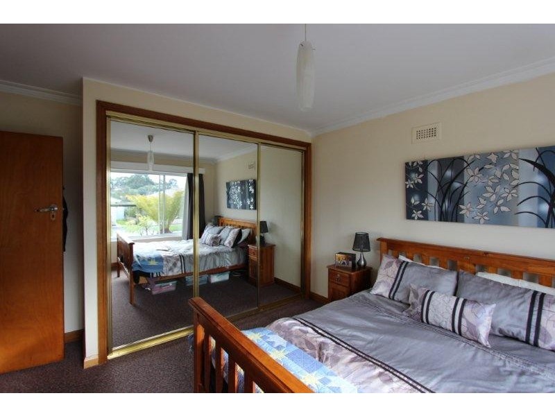 24 Alma Street, Youngtown TAS 7249