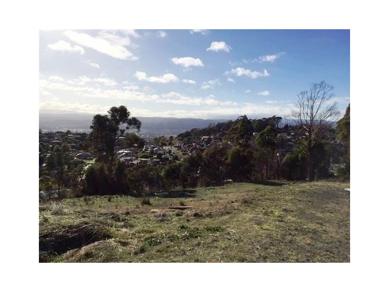 9 Johanna Court, Trevallyn TAS 7250