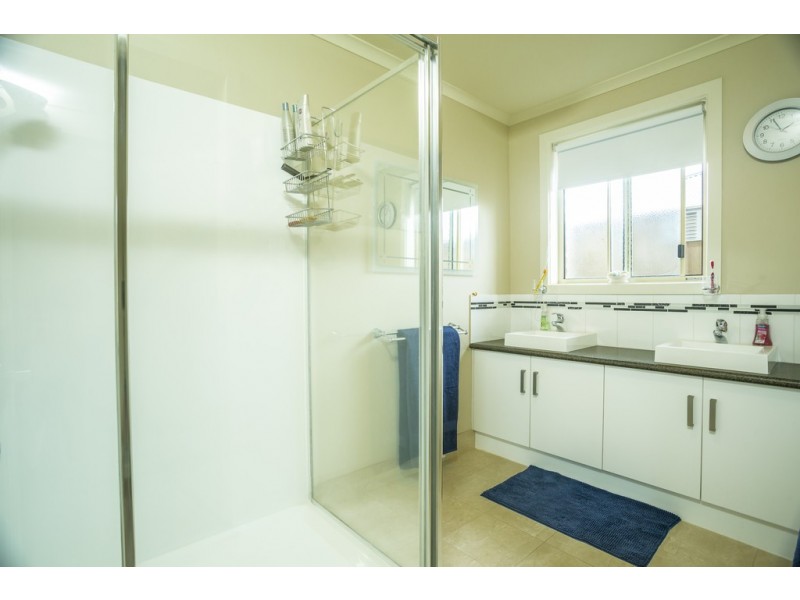 1/4 Dundas Street, Youngtown TAS 7249