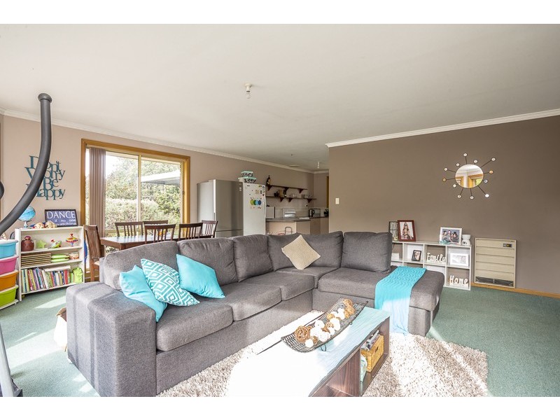 15 Luke Crt, Summerhill TAS 7250
