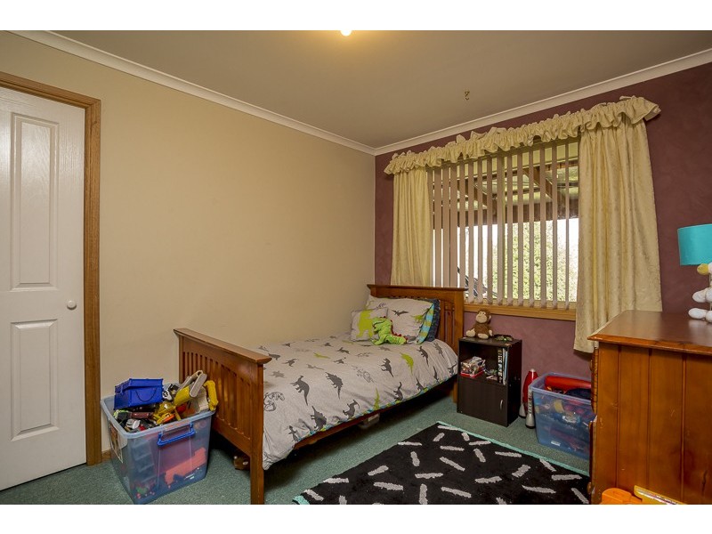 15 Luke Crt, Summerhill TAS 7250