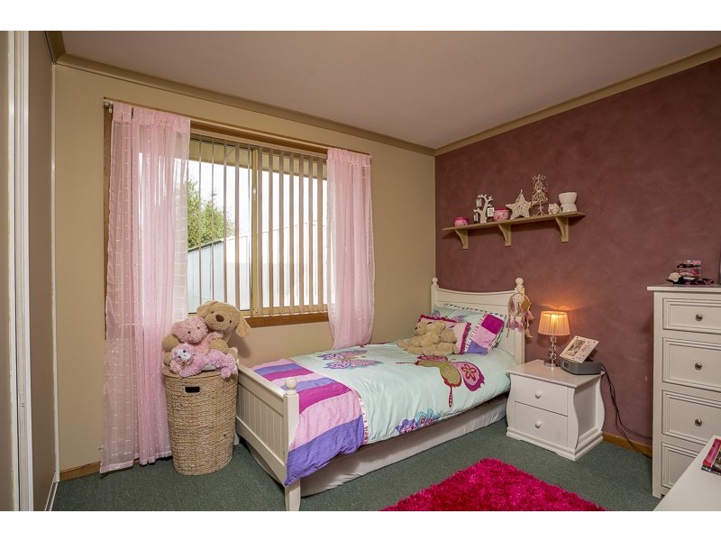 15 Luke Crt, Summerhill TAS 7250