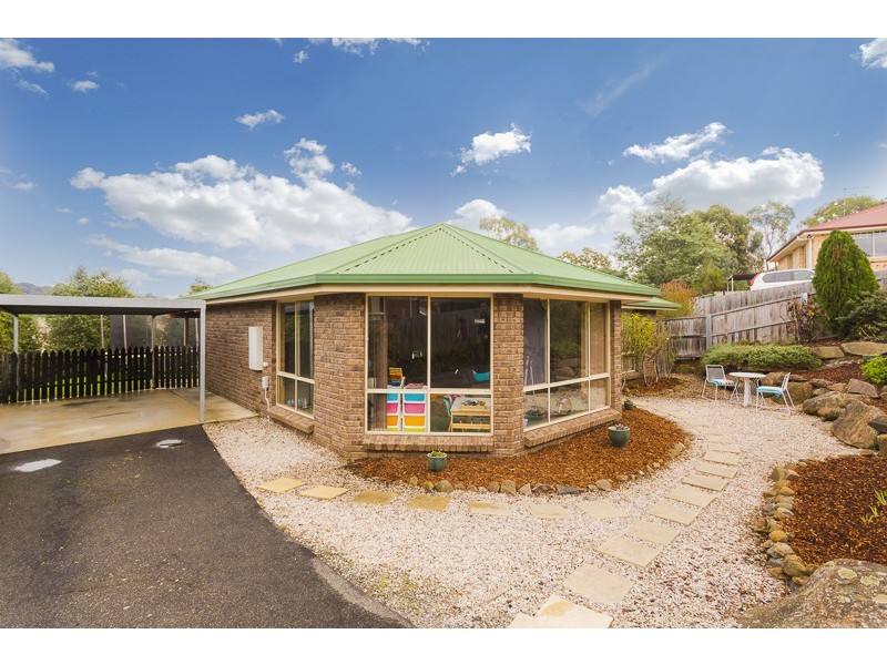 15 Luke Crt, Summerhill TAS 7250