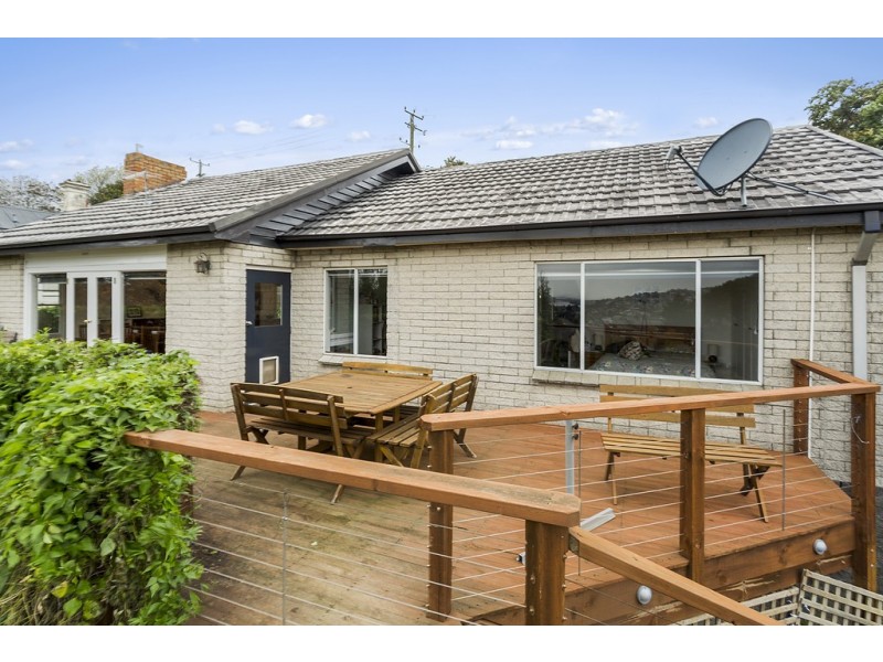 16 Peel St, South Launceston TAS 7249